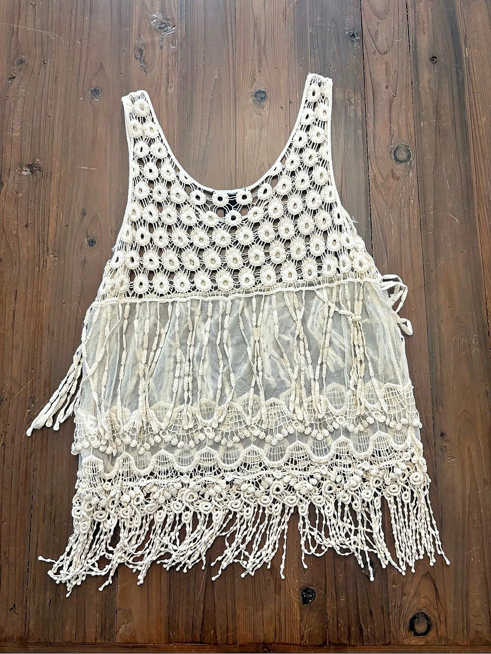 Forever 21 Cream Crochet Lace Fringe Mesh Tank Top - Medium - Never Worn - Picture 2 of 5